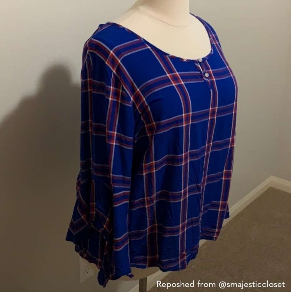 Est 1946 Cato 22/24W Blue with Red and White Lines Blouse